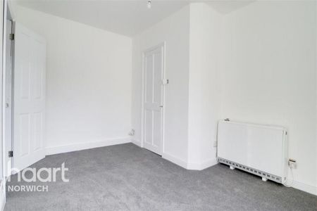 1 bedroom maisonette to rent - Photo 2