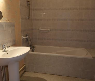 Appartement Le Chambon-Feugerolles - Photo 1