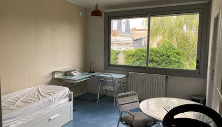 Appartement 1 pièces 36m2 REIMS 500 euros - Photo 2