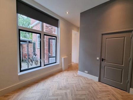 Te huur: Appartement Ubbo Emmiusstraat in Groningen - Photo 2