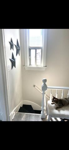 For Lease - 298 Emerald Street, Hamilton, Ontario - Photo 4