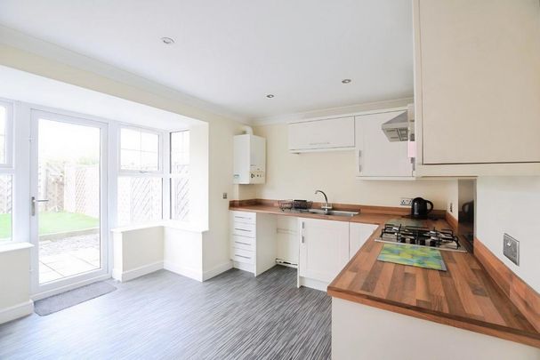 2 bedroom semi-detached house to rent - Photo 1