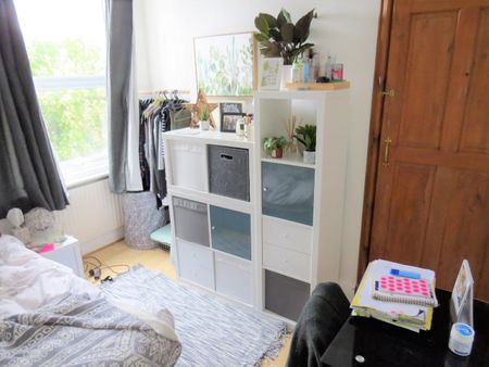 6 Bed Terraced House, Blaker Street, BN2 - Photo 2