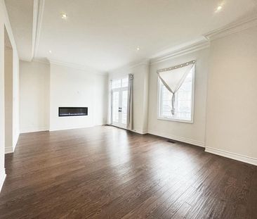 For Lease - 28 Island Green Lane, Markham, Ontario - Photo 3