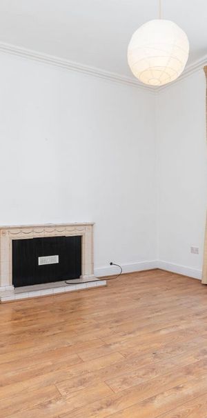 6 Russaguile,Haigh Terrace,Dun Laoghaire,Co. Dubli, Dun Laoghaire, Co. Dublin - Photo 1