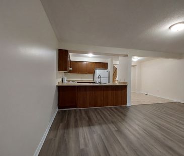 For Lease - 1513 Glenbourne Drive, Oshawa, Ontario - Photo 4