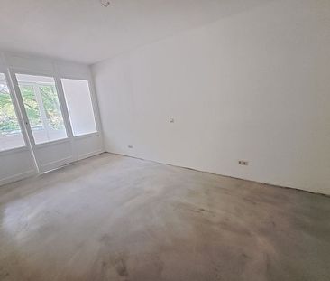 Renovierte 2-Zimmer-Wohnung mit Fahrstuhl in Bremerhaven-Lehe! - Photo 5