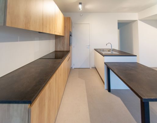 Appartement te huur - Photo 1