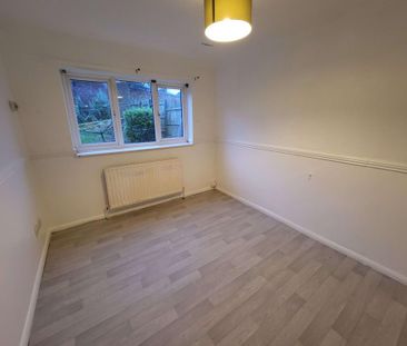 2 bedroom maisonette to rent - Photo 1