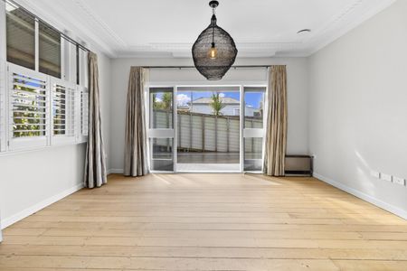 Renovated freestanding home delivers sought-after Ponsonby lifestyle. - Photo 5