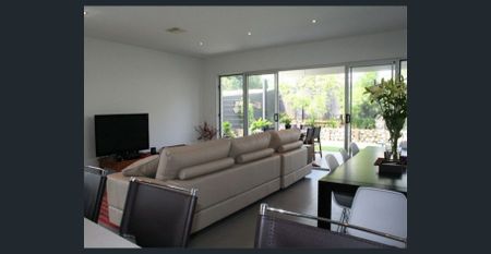 LUXURY HOME IN GRACEVILLE STATE SCHOOL CATCHMENT - Photo 2