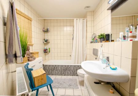 Moderne 2 Zimmer-Wohnung im Dachgeschoss mit Loggia und Stellplatz - Photo 5