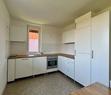 Wunderschöne 2-Zimmer-Wohnung mit Küche und Balkon - Photo 3