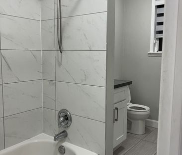 For Lease - 47 Dawes Road Unit# 3, Toronto, Ontario - Photo 5