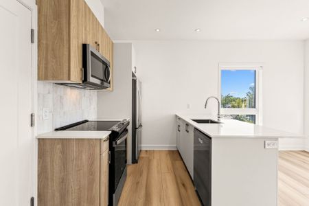 5 Rue d'Orly, #303 - Photo 2