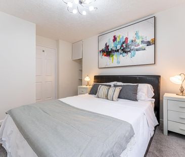 2 bed apartment to rent in New Road, Solihull, B91 - Photo 1