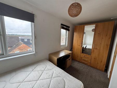 5 bedroom house to rent - Photo 3