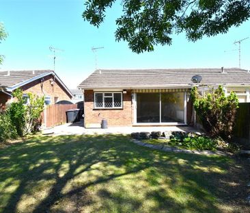 2 bedroom semi-detached bungalow to rent - Photo 5