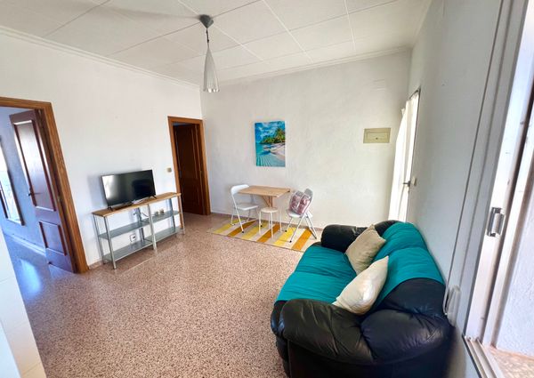 Unique rustic apartment in secluded setting close to Rebollo beach, restaurants and shops.