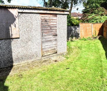 1 bedroom in a house share to rent - Photo 3