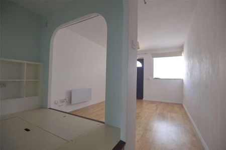 The Sandfield, Northway, Tewkesbury, Gloucestershire, GL20 - Photo 2