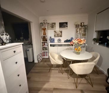 Bondi Junction - Photo 3