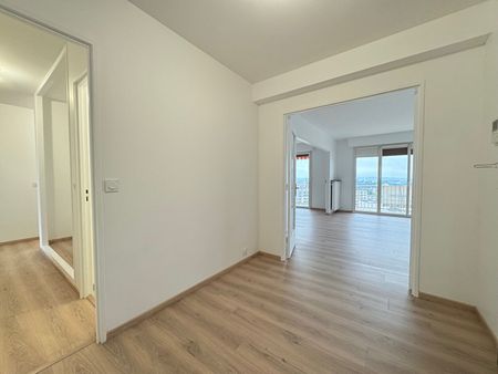 Location appartement 5 pièces, 116.10m², Reims - Photo 4