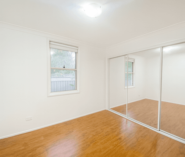 Spacious & Stylish 3-Bedroom Granny Flat in Prime Fairfield Location! - Photo 3