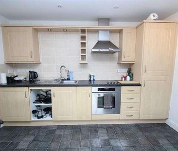 Ushers Court, Trowbridge, BA14 - Photo 3