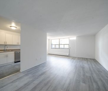 For Lease - 5 Glamorgan Avenue Unit# 409, Toronto, Ontario - Photo 5