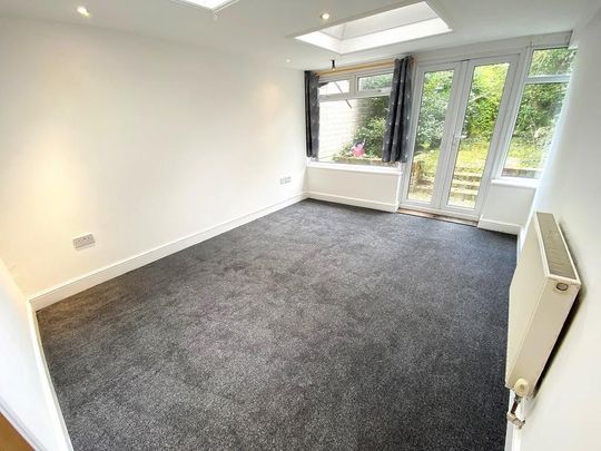 4 bedroom ground floor maisonette to rent - Photo 1