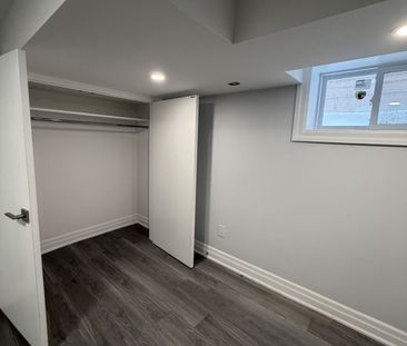 For Lease - 46 Dell Park Avenue Unit# 1, Toronto, Ontario - Photo 4
