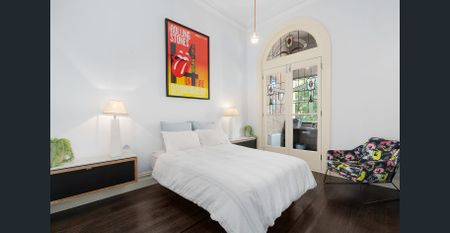 Grand Bayside Elegance With Study - Photo 3