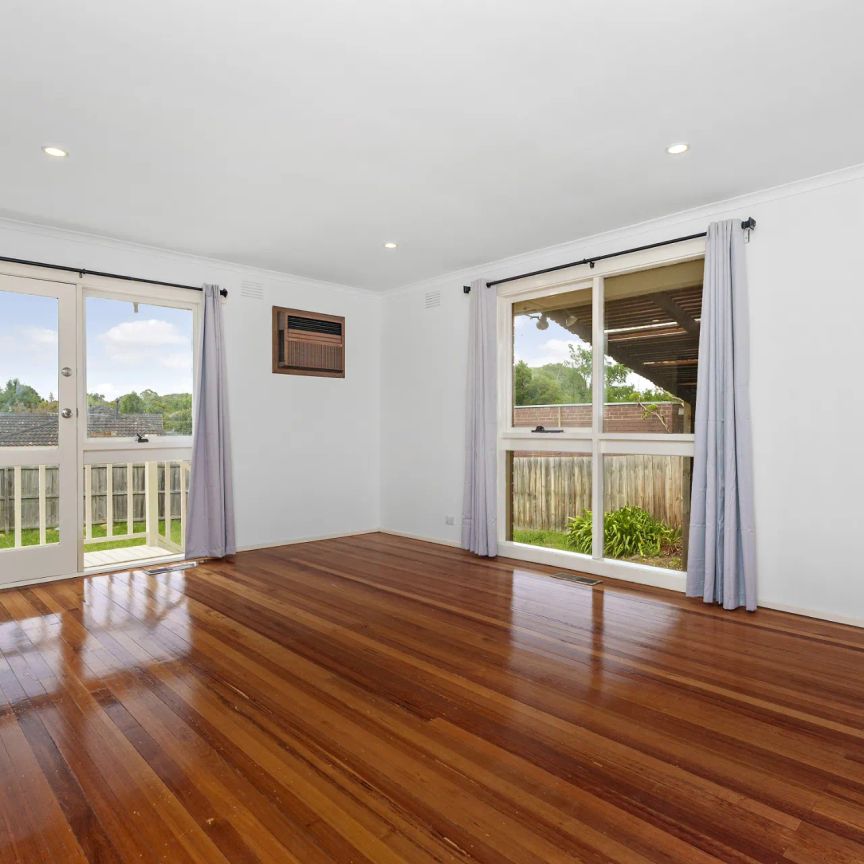 12 Argyle Way, Wantirna South. - Photo 1