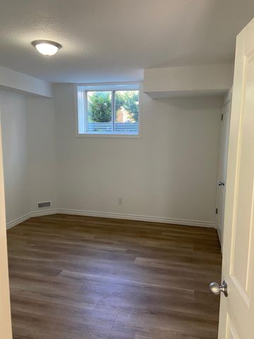 For Lease - 32 Elmsdale Drive Unit# 3B, Kitchener, Ontario - Photo 2