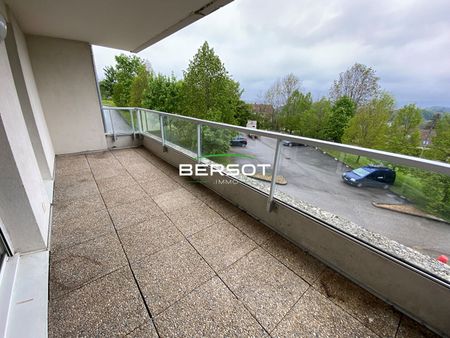 Location Besançon T2 quartier Bregille avec terrasse et parking - Photo 3