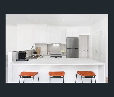 Modern Comfort Meets Coastal Convenience - Photo 3