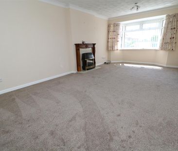 2 bed bungalow to rent in Clifton Rise, Rotherham, S66 - Photo 1