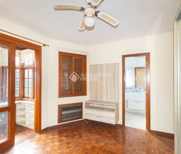 Casa em Condomínio com 4 quartos e 318m² para alugar em Tristeza, P... - Foto 1
