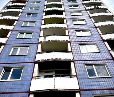 Studenten aufgepasst: WG-geeignete 3-Raumwohnung! - Photo 1