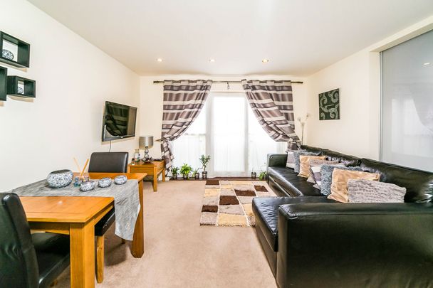 1 bedroom apartment to rent - Photo 1