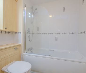 2 Bed Flat, Links Road, AB24 - Photo 1