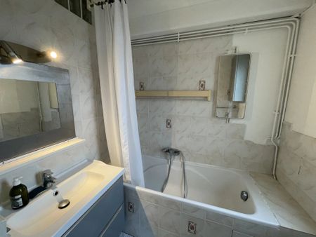 Location Appartement 1 pièce 19m² BOULOGNE BILLANCOURT 92100 - Photo 4