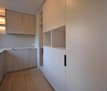 VOLLEDIG GERENOVEERD APPARTEMENT MET GARAGE - Foto 5