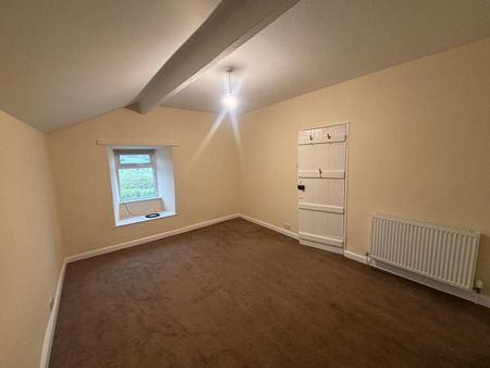 4 bedroom farm house to rent - Photo 3