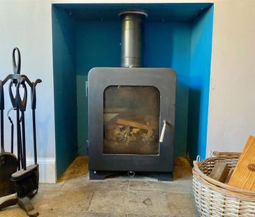 3 bedroom terraced house to rent - Photo 3