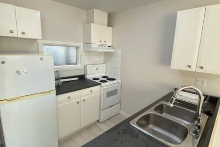 #403-121 East 12th Street, North Vancouver - Photo 5