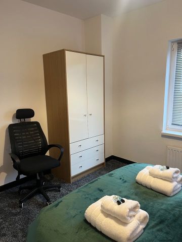 Room in a Shared House, Hogarth Walk, BS7 - Photo 4