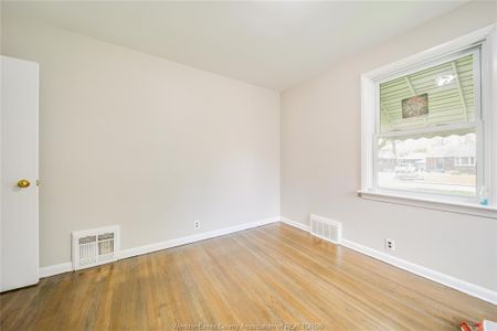 For Lease - 3264 DOMINION Boulevard, Windsor, Ontario - Photo 3
