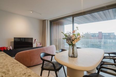 Appartement te huur - Foto 2